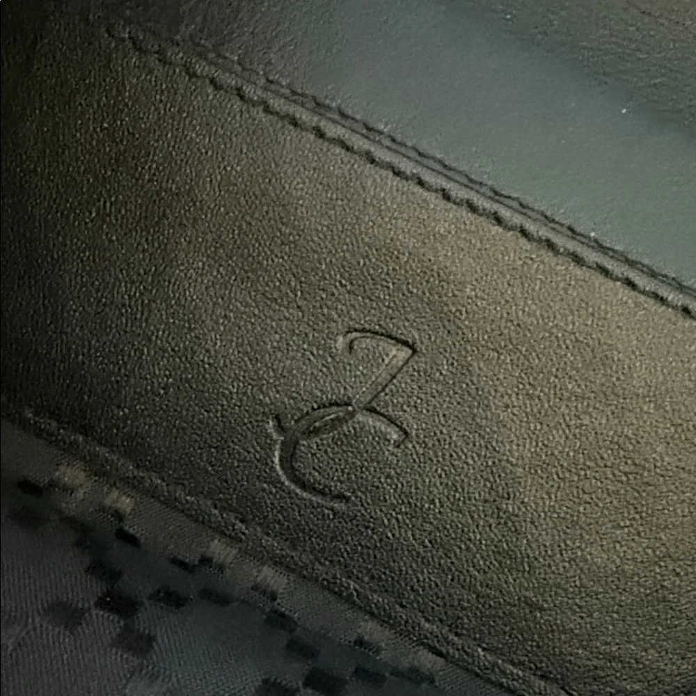 Vintage Black and Cream Snakeskin Bag - Picture 2 of 8